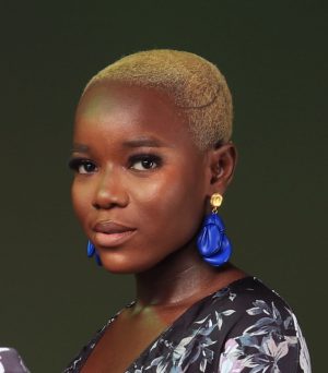ABOUT SISILIZZZY – ELIZABETH OGUNSEYE ANUOLUWAPO