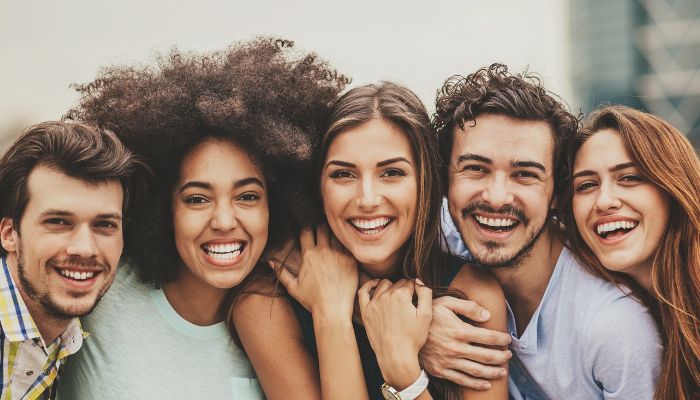 Giving Back To Others: 30+ Creative Ways